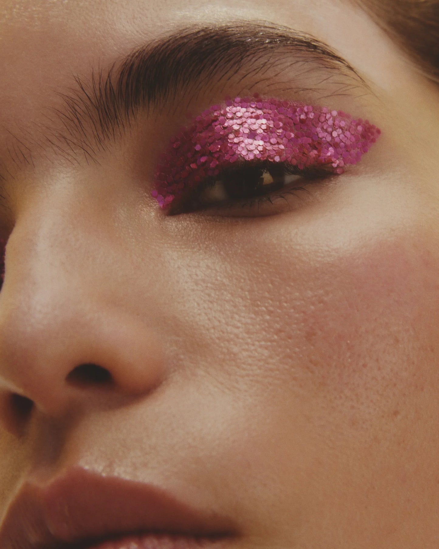 Glitter Pink - submissionbeauty